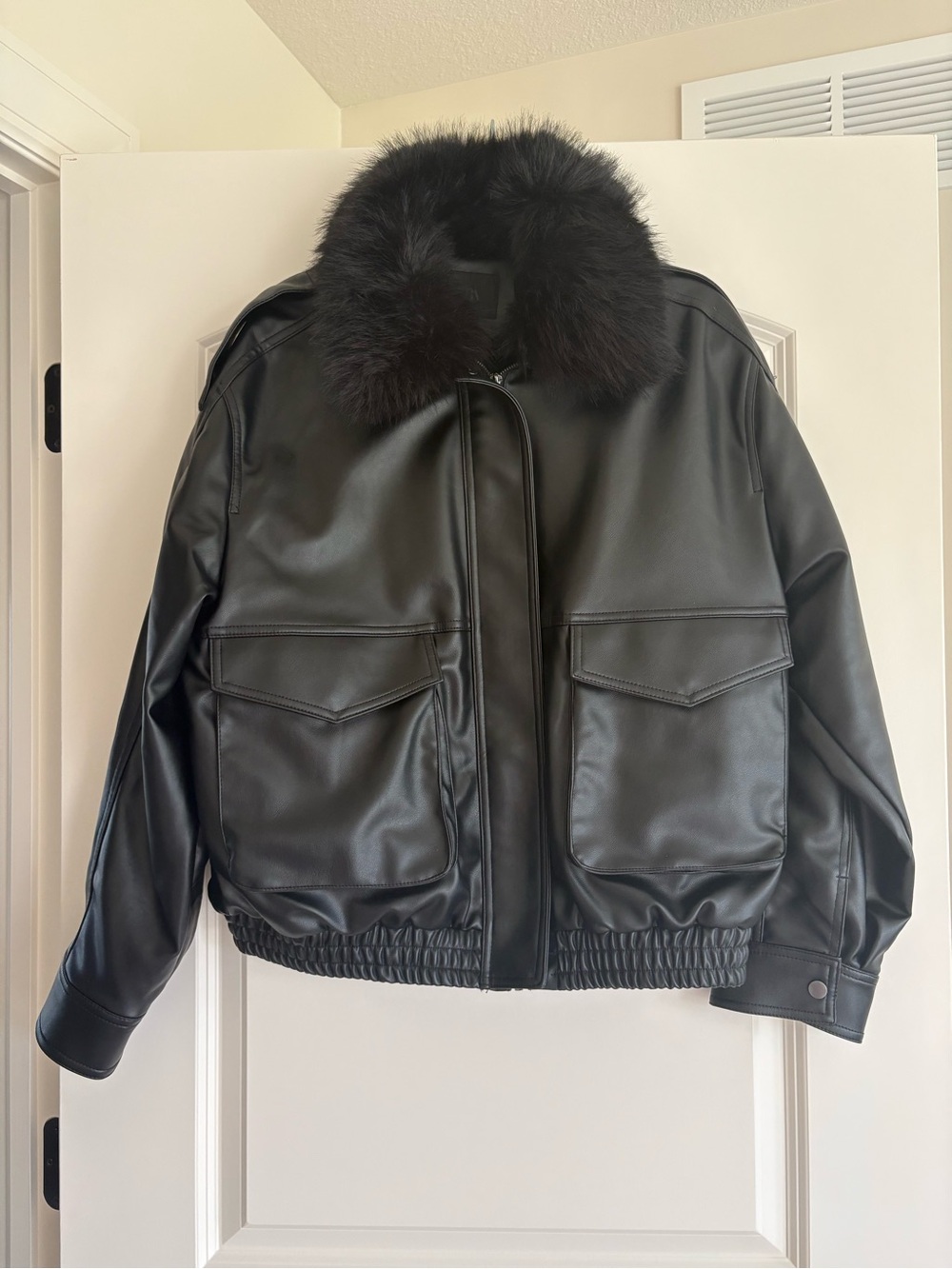 Zara oversized faux leather bomber jacket w/ detachable fur collar